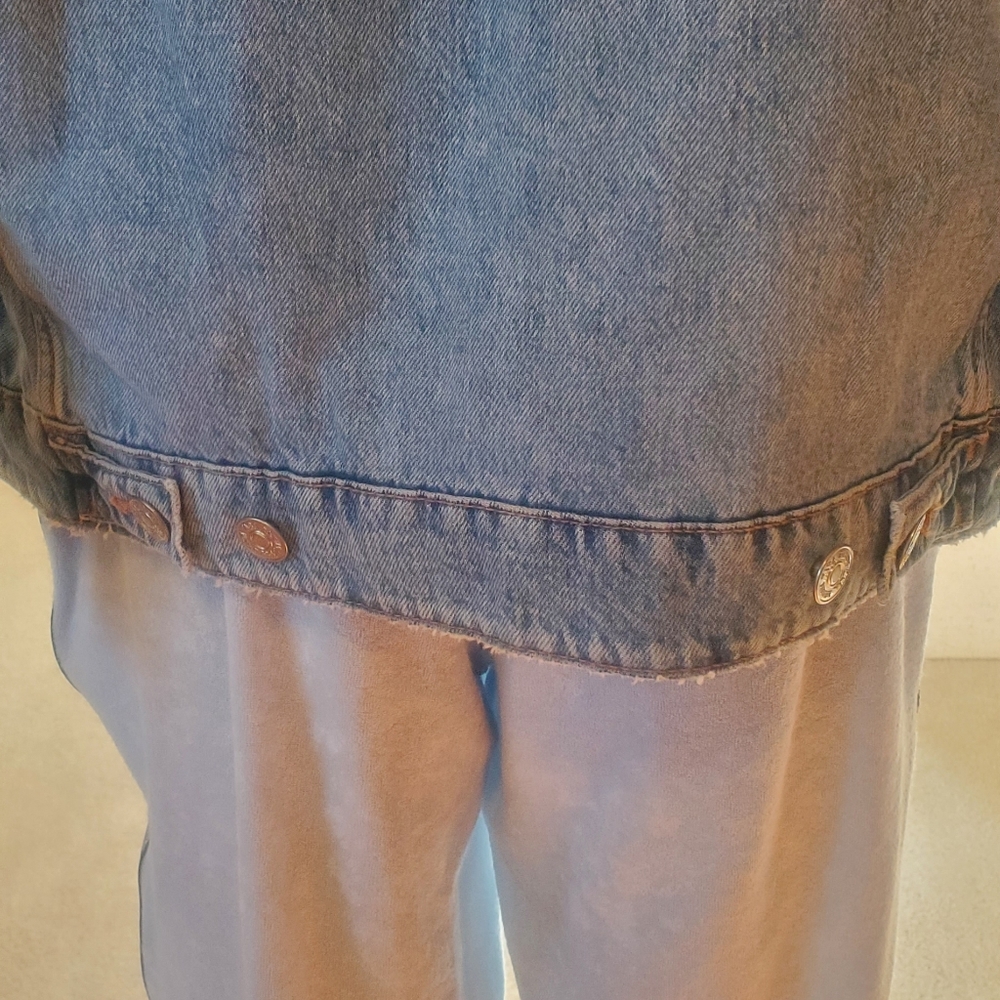Zara Denim Jacket - Picture 8 of 9